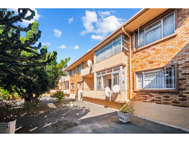  34 Da Gama Mansions 22 Hopkins Street, Glen Lily, Parow 